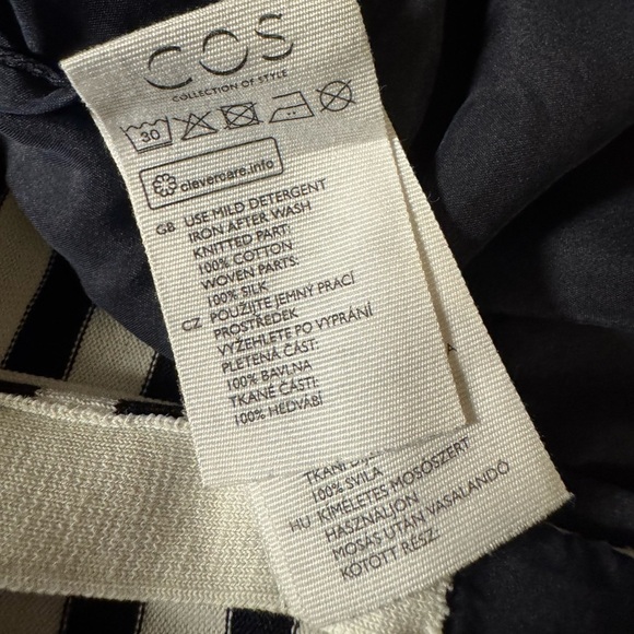 COS Women’s Silk Panel Top Navy Striped XS Nautical Preppy Coastal Fishermancore - Picture 6 of 7